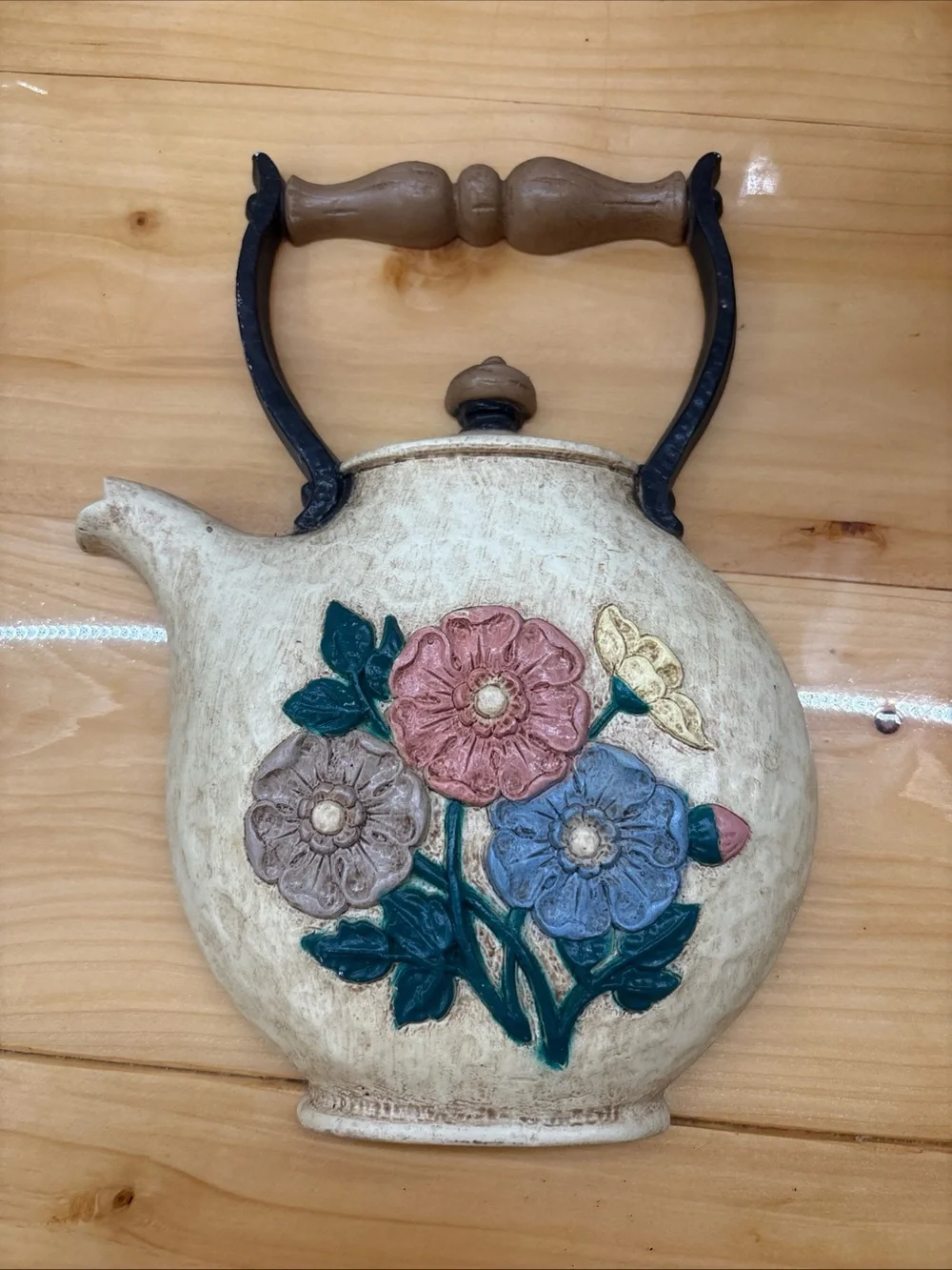 Home Interiors Floral Teapot & Kettle Wall Decor